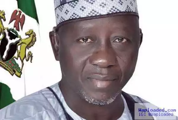 50% Salary Cut: Rescind your decision, its affecting us – Traders beg Nassarawa governor, Al-Makura